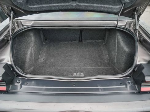 Used 2020 Dodge Challenger SRT Hellcat RWD image 26