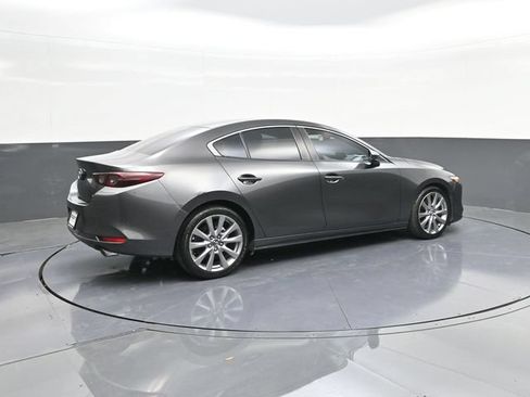 Used 2019 MAZDA MAZDA3 Sedan FWD image 15