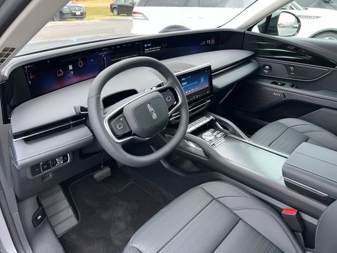 New 2026 Lincoln Nautilus Reserve w/ Jet Appearance Package image 8