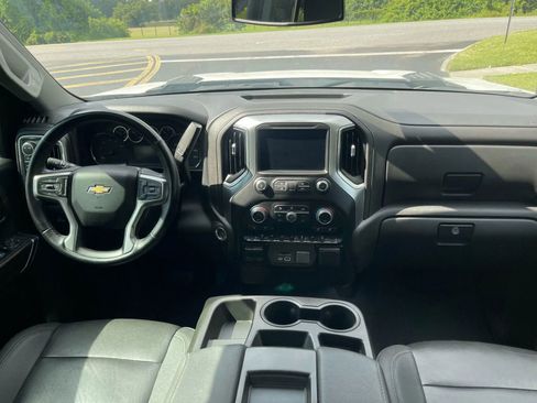 Used 2023 Chevrolet Silverado 3500 LT w/ All Star Edition AWD/4WD image 8