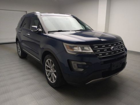 Used 2017 Ford Explorer Limited AWD/4WD image 13