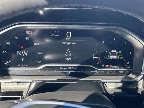 Used 2025 GMC Sierra 1500 SLT image 26