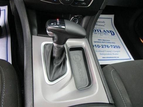 Used 2022 Dodge Charger GT RWD image 14