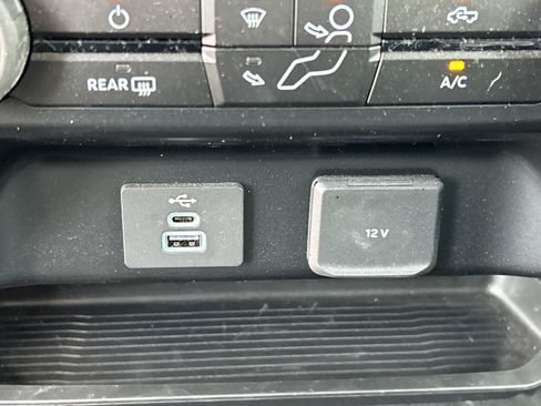 Used 2025 Ford F250 XL w/ STX Appearance Package AWD/4WD image 26