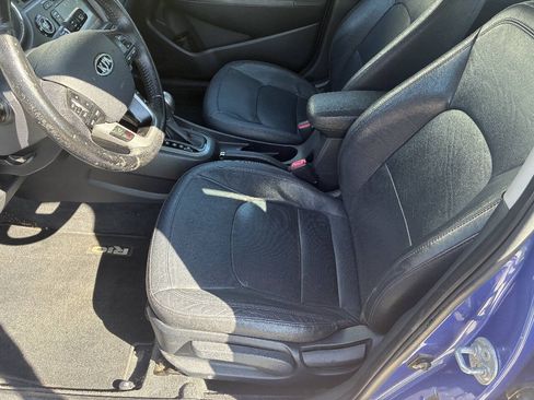 Used 2012 Kia Rio SX w/ Premium Pkg FWD image 6
