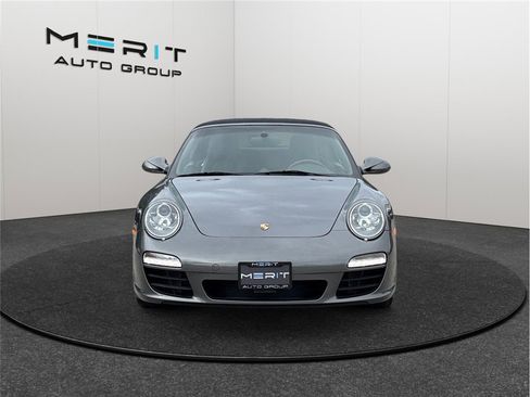 Used 2010 Porsche 911 Carrera S image 3