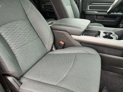 New 2026 RAM 2500 Lone Star AWD/4WD image 15