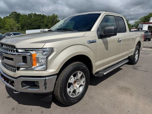 Used 2018 Ford F150 XLT w/ XTR Package AWD/4WD image 9