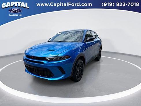 Used 2024 Dodge Hornet GT Plus w/ GT Blacktop Package AWD/4WD image 4