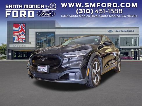 Used 2022 Ford Mustang Mach-E Select image 1