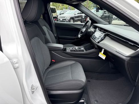 New 2026 Jeep Cherokee Laredo AWD/4WD image 9