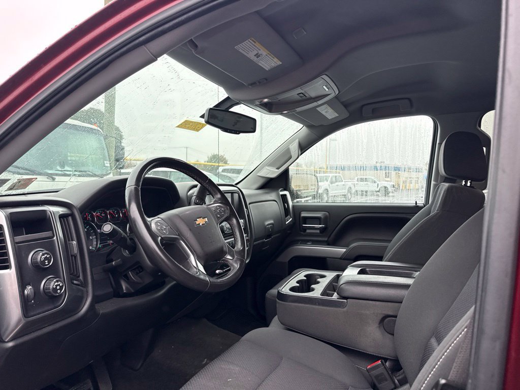 Used 2017 Chevrolet Silverado 1500 LT w/ All Star Edition AWD/4WD image 7