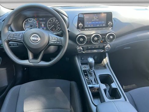 Used 2025 Nissan Sentra S FWD image 12