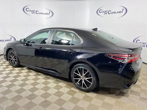 Certified 2023 Toyota Camry SE w/ Cold Weather Package AWD/4WD image 4