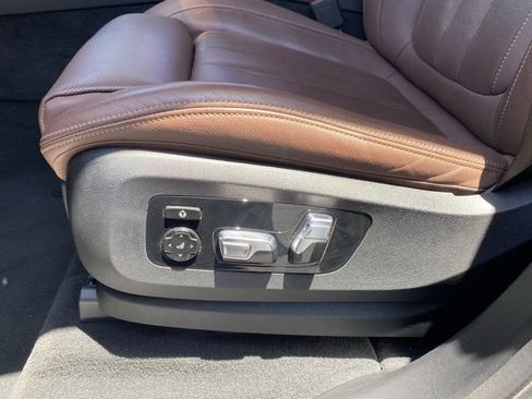 Used 2022 BMW X5 xDrive40i w/ Luxury Seating Package AWD/4WD image 22