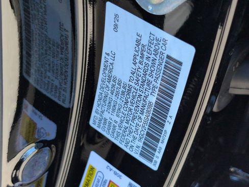 Used 2025 Honda Accord Sport image 34