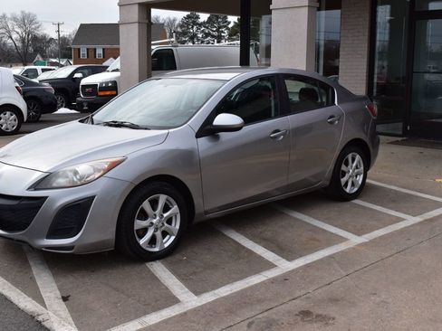 Used 2011 MAZDA MAZDA3 i Touring image 8