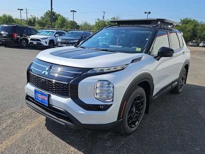 New 2025 Mitsubishi Outlander Trail Edition