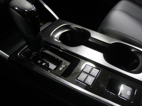 New 2026 Subaru Outback Limited XT AWD/4WD image 16