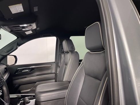 Used 2025 Chevrolet Tahoe Premier image 20