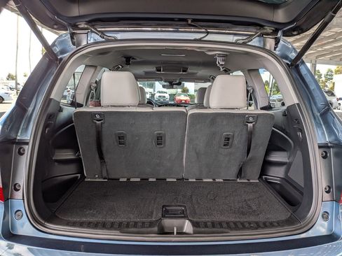 Used 2020 Honda Pilot Touring image 35