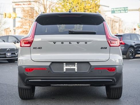 Used 2026 Volvo XC40 B5 Ultra w/ Protection Package Premier image 5