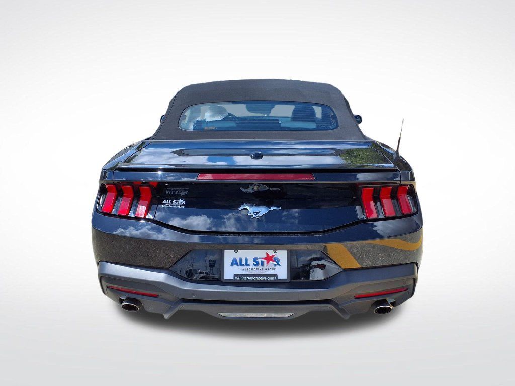 Used 2024 Ford Mustang Premium RWD image 8