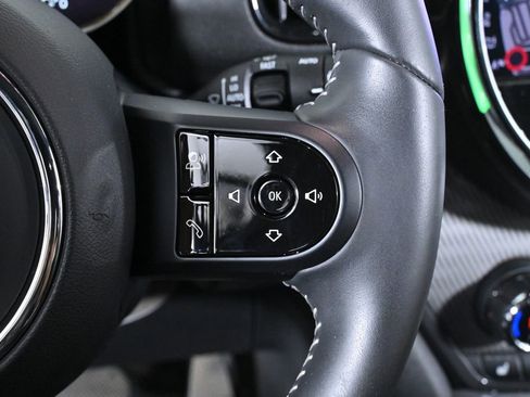 Certified 2022 MINI Cooper Countryman SE w/ Convenience Package image 13