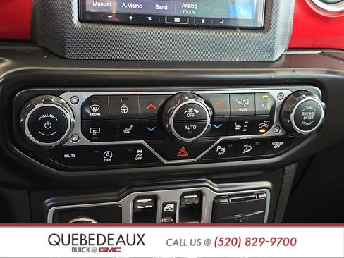 Used 2018 Jeep Wrangler Unlimited Rubicon AWD/4WD image 19