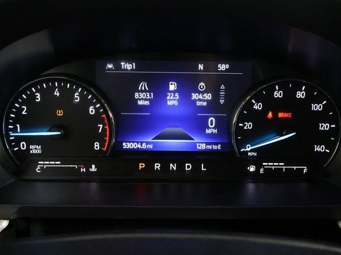 Used 2023 Ford Explorer XLT w/ Equipment Group 202A image 4