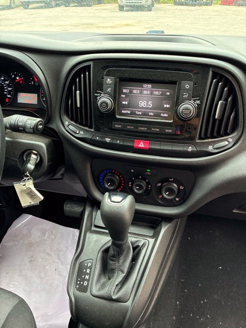 Used 2022 RAM ProMaster City Tradesman FWD image 9