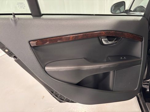 Used 2016 Volvo S80 T5 w/ Inscription Package image 24