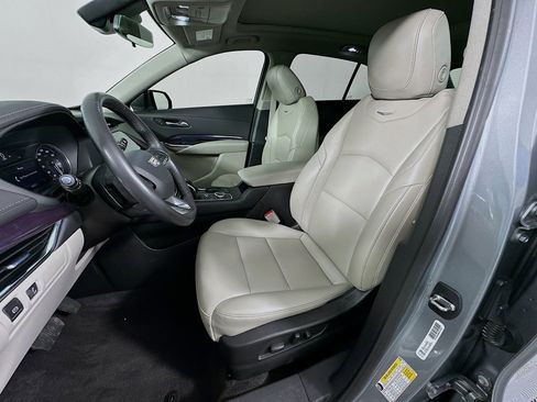 Used 2023 Cadillac XT4 Luxury w/ Driver Awareness Package FWD image 20