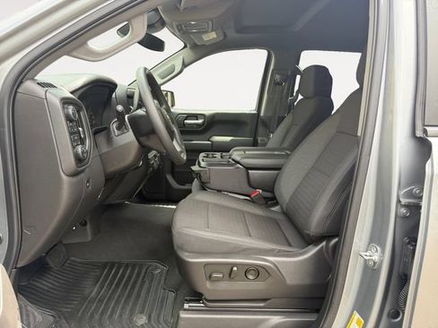 Certified 2025 Chevrolet Silverado 1500 Custom AWD/4WD image 9