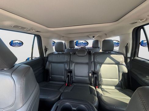 Used 2025 Ford Expedition Max Active AWD/4WD image 29