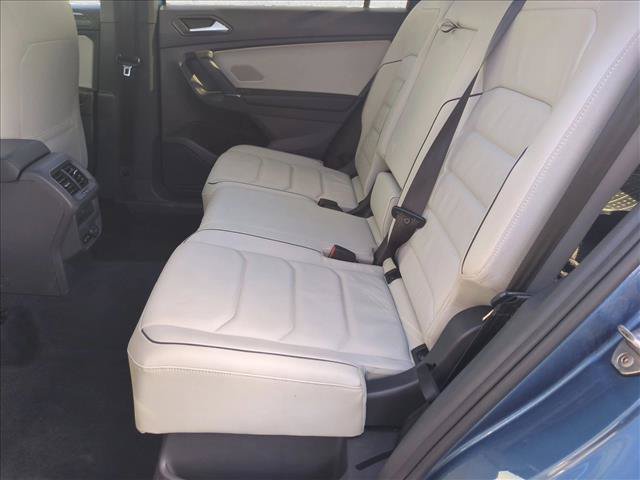 Used 2020 Volkswagen Tiguan SEL Premium R-Line AWD/4WD image 19