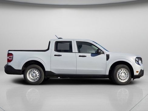 New 2026 Ford Maverick XL w/ Equipment Group 101A image 9