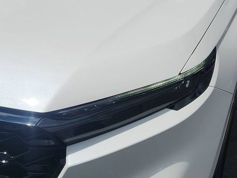 Used 2025 Honda CR-V Sport-L image 9