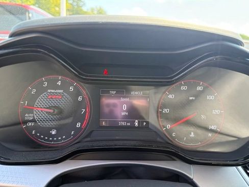 Used 2024 Chevrolet Trax RS FWD image 15