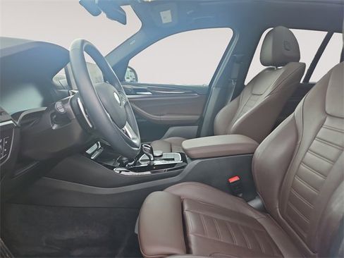 Used 2024 BMW X3 xDrive30i w/ Premium Package image 9