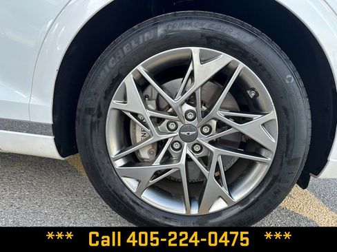 Used 2025 Genesis GV70 2.5T image 8