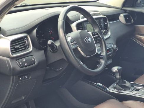 Used 2020 Kia Sorento SX FWD image 10