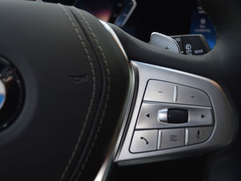 Certified 2026 BMW X7 xDrive40i AWD/4WD image 16