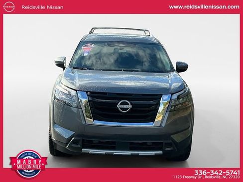New 2025 Nissan Pathfinder Platinum w/ Cargo Package image 9