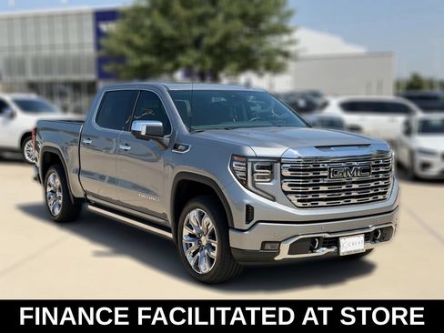 Used 2026 GMC Sierra 1500 Denali w/ Denali Reserve Package AWD/4WD image 4
