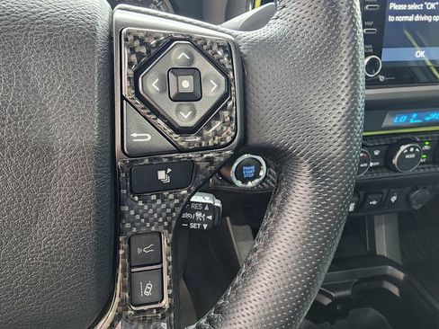 Used 2023 Toyota Tacoma TRD Off-Road image 20