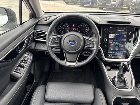 Certified 2025 Subaru Outback Limited image 10