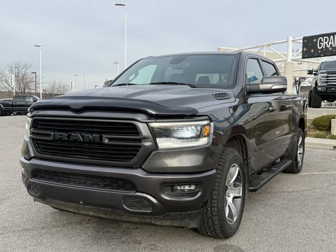 Used 2019 RAM 1500 Sport image 3