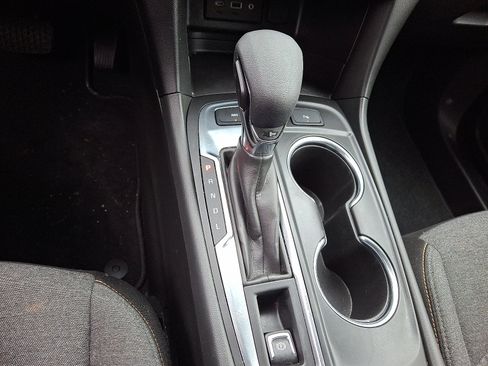 Used 2023 Chevrolet Equinox LT image 15