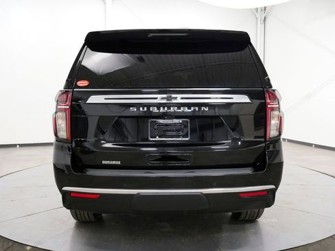 Used 2022 Chevrolet Suburban High Country AWD/4WD image 6